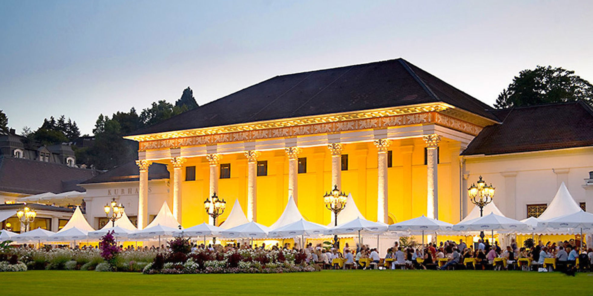 Kurhaus Baden-Baden am Abend, Austragungsort des Made in Baden® Awards